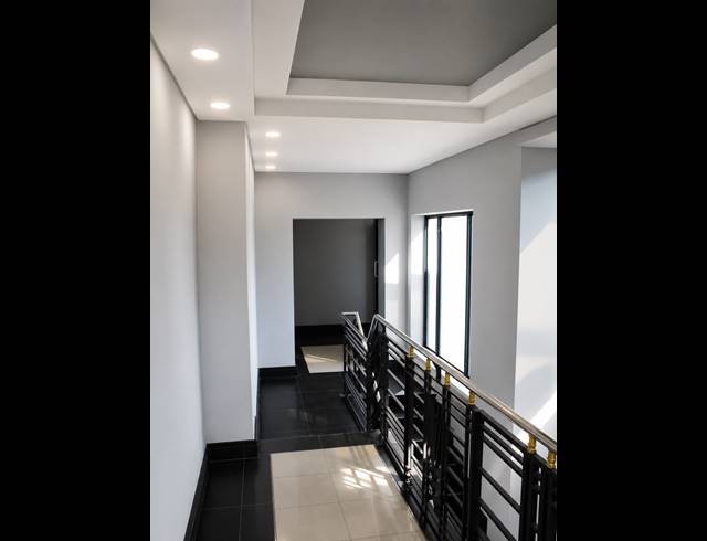 119M² BUILDING TO LET IN WOODSTOCK